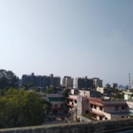 Hotel Blue Paradise Chandrapur Eksteriør billede