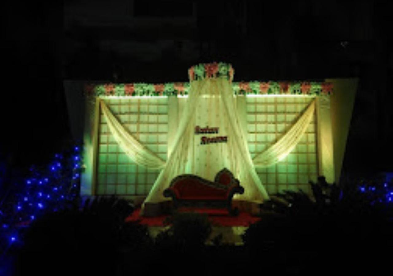 Hotel Blue Paradise Chandrapur Eksteriør billede