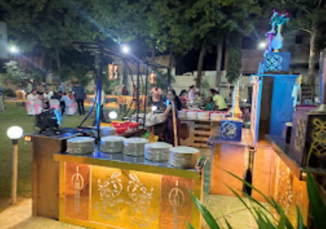 Hotel Blue Paradise Chandrapur Eksteriør billede